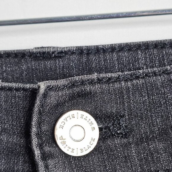 WHITE HOUSE BLACK MARKET Jean Shorts Cut Off Distressed BLACK size L Denim Goth - Picture 4 of 7